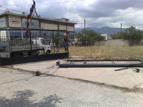 &Epsilon;&pi;&alpha;&gamma;&gamma;&epsilon;&lambda;&mu;&alpha;&tau;&iota;&kappa;ή &sigma;&upsilon;&rho;ό&mu;&epsilon;&nu;&eta; &gamma;&kappa;&alpha;&rho;&alpha;&zeta;ό&pi;&omicron;&rho;&tau;&alpha; &kappa;&alpha;&iota; &mu;&omicron;&tau;έ&rho;.