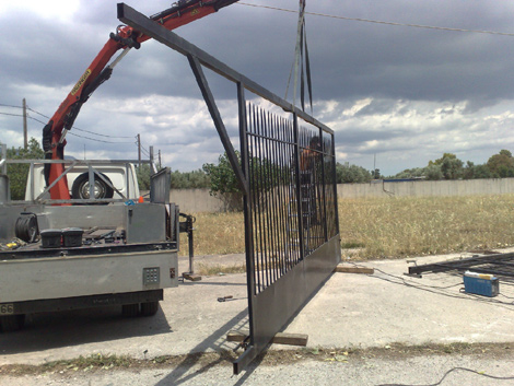 &Epsilon;&pi;&alpha;&gamma;&gamma;&epsilon;&lambda;&mu;&alpha;&tau;&iota;&kappa;ή &sigma;&upsilon;&rho;ό&mu;&epsilon;&nu;&eta; &gamma;&kappa;&alpha;&rho;&alpha;&zeta;ό&pi;&omicron;&rho;&tau;&alpha; &kappa;&alpha;&iota; &mu;&omicron;&tau;έ&rho;.