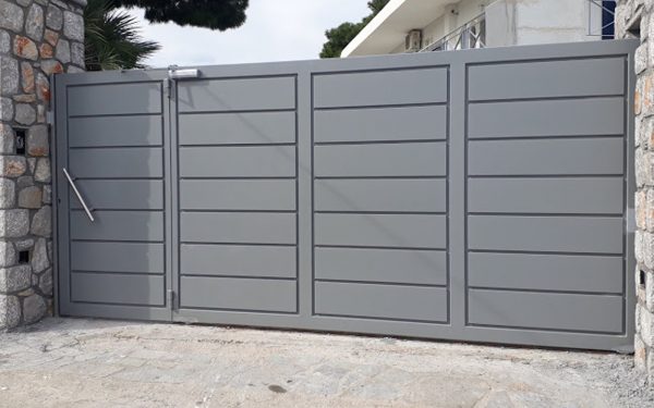 &Gamma;&kappa;&alpha;&rho;&alpha;&zeta;ό&pi;&omicron;&rho;&tau;&epsilon;&sigmaf; &mu;&epsilon; &epsilon;&pi;έ&kappa;&tau;&alpha;&sigma;&eta; &pi;ό&rho;&tau;&alpha; &pi;&epsilon;&zeta;ώ&nu;
