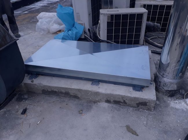 καταπακτή ταράτσας