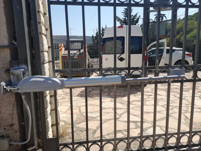 Ανοιγόμενα-μοτέρ-Dea-Look-Εύβοια-1