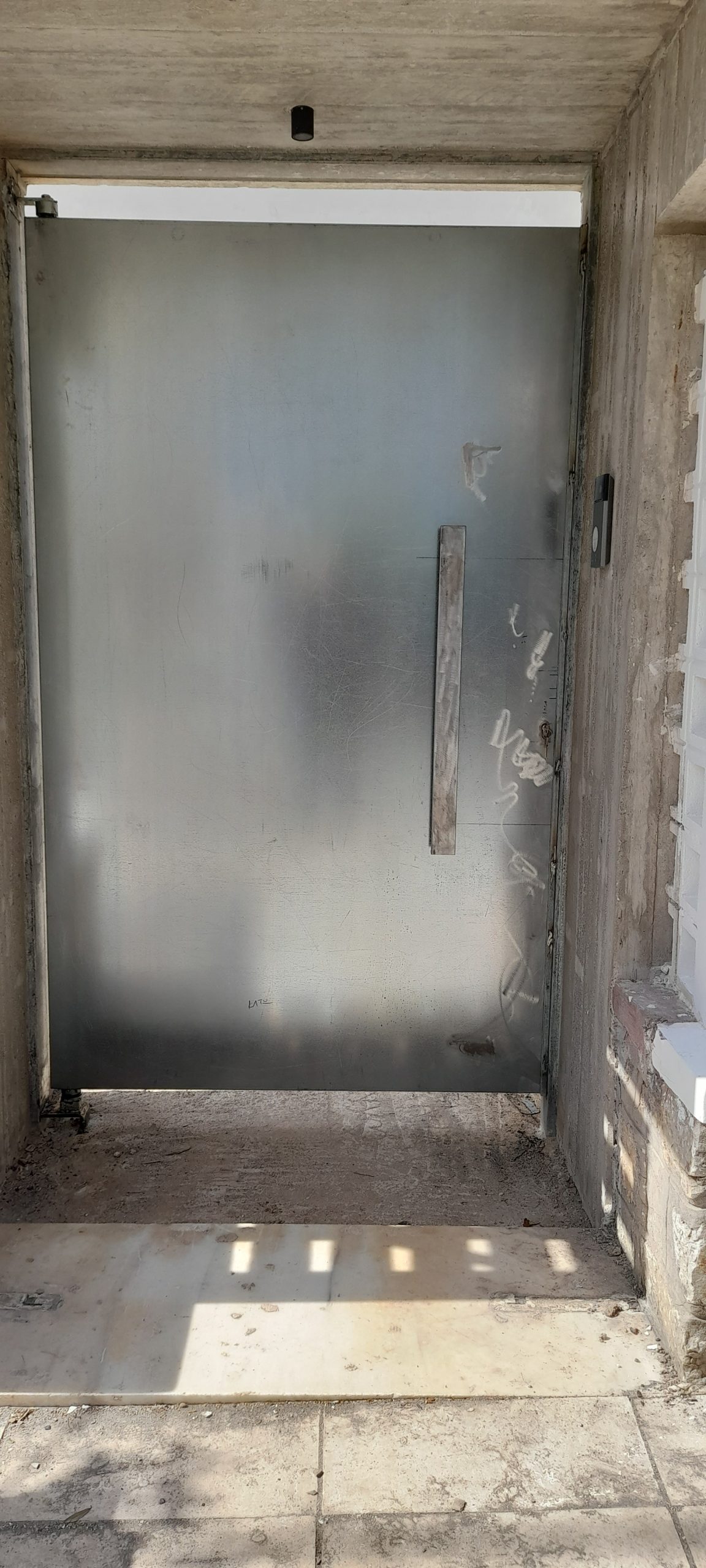 &Sigma;&upsilon;&rho;ό&mu;&epsilon;&nu;&epsilon;&sigmaf; &epsilon;&pi;ά&lambda;&lambda;&eta;&lambda;&epsilon;&sigmaf; &gamma;&kappa;&alpha;&rho;&alpha;&zeta;ό&pi;&omicron;&rho;&tau;&epsilon;&sigmaf;, &pi;ό&rho;&tau;&alpha; &pi;&epsilon;&zeta;ώ&nu; &kappa;&alpha;&iota; &pi;&epsilon;&rho;ί&phi;&rho;&alpha;&xi;&eta; (5)